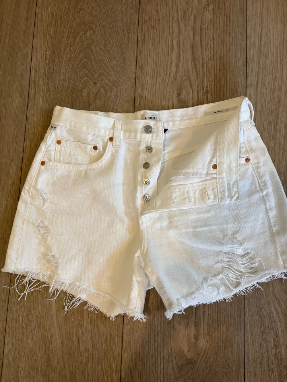 Citizens of Humanity White Denim Shorts Size 28